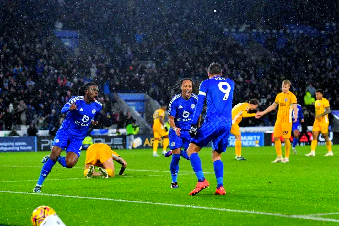 关于莱斯特城主场失利，战绩遭受挑战的信息