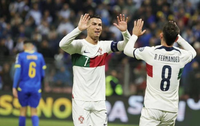 口碑不俗的对决欧预赛两队热切争夺胜利的简单介绍