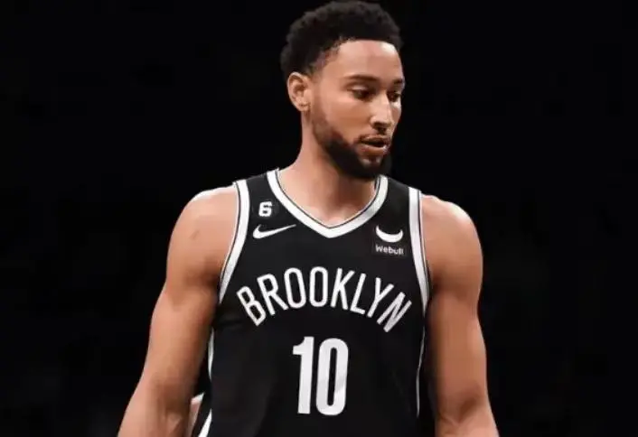 包含威金斯狂砍西蒙斯分，猛龙迎来新赛季高光！的词条